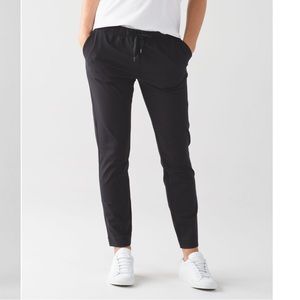Lululemon- Jet pant